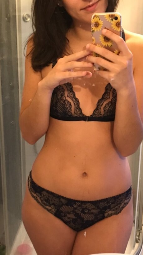 Yumi Cherry xxx only fans