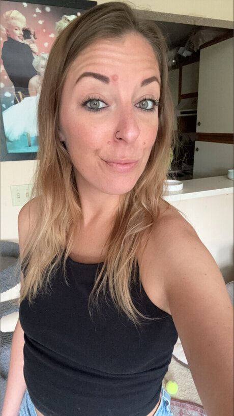 Lezz Rene onlyfans leaked photos