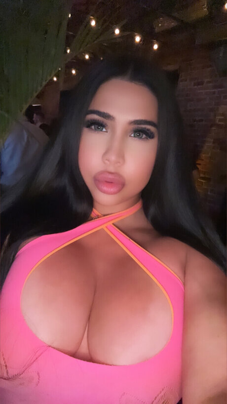 Realberri nude onlyfans leaks