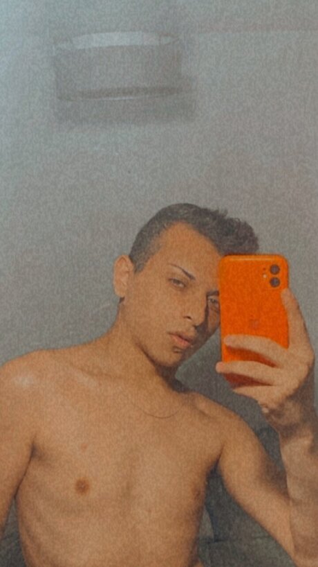 Nicolas Oliva sexy onlyfans