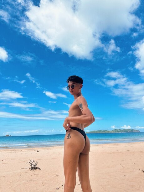 T August onlyfans leaks