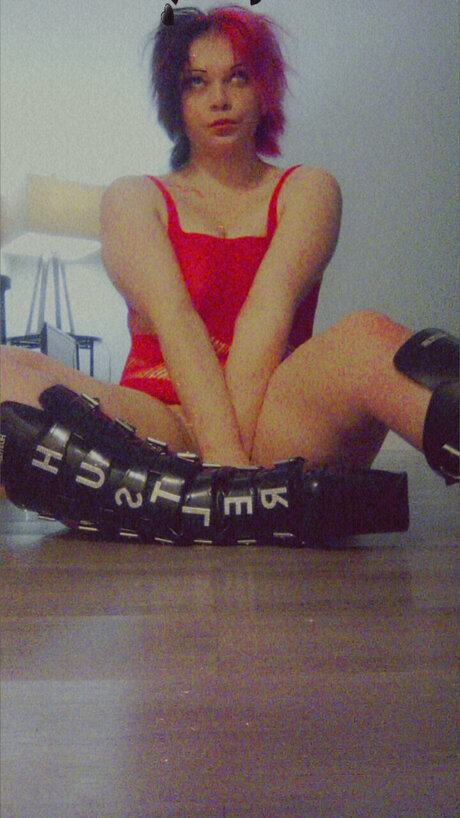 Raven Quinn naked onlyfans leaks