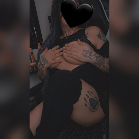 Honey Queen nude onlyfans