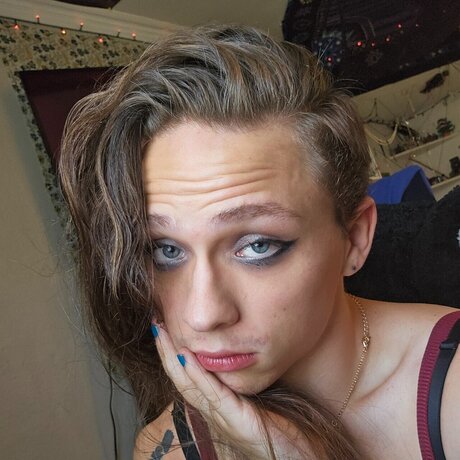 Danny She Her onlyfans posts