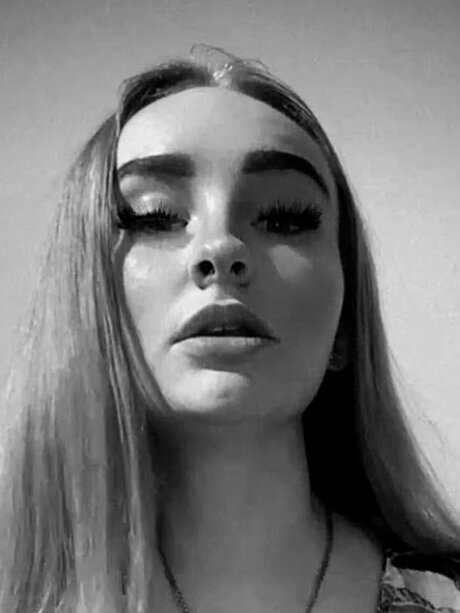 Bidzsanka21 hot onlyfans