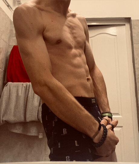 V radi Ferenc onlyfans nudes