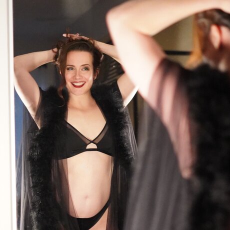 cupokelly strip onlyfans