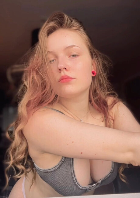 Babyandra_ onlyfans naked