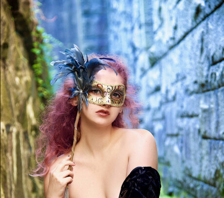 Luna Crystal boobs onlyfans