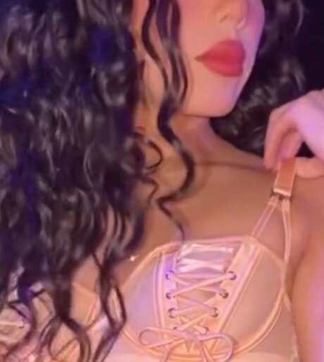 Faceless Gemini boobs onlyfans