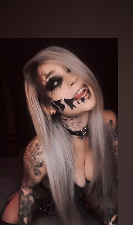 Ash Immortal onlyfans lesk