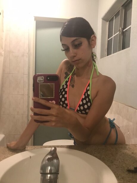 Greedy only fans leak nude