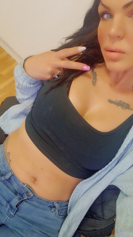 Blowstarxxx onlyfans nude pictures