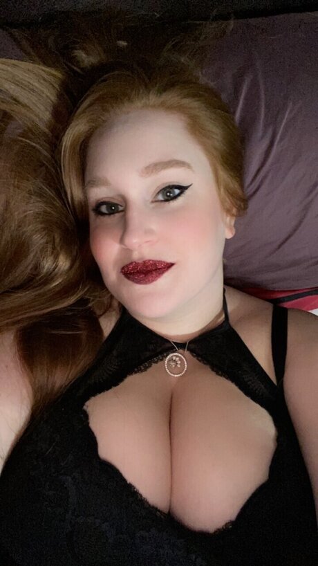 GoddessBraelynne onlyfans striptease