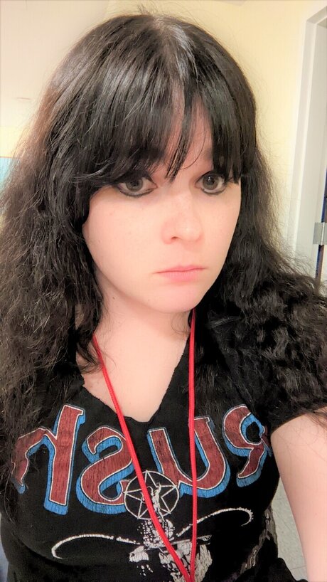 Maude Lynne onlyfans leaks.