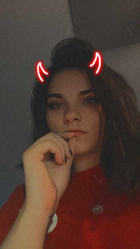 BustyHoney19 on onlyfans