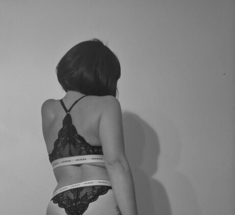 Madame Pizzo onlyfans strip