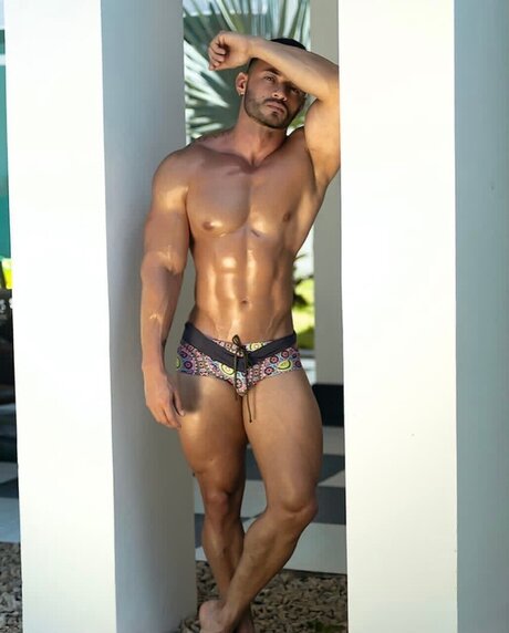 Lizandro Santamaria Jim nez onlyfans naked leaks