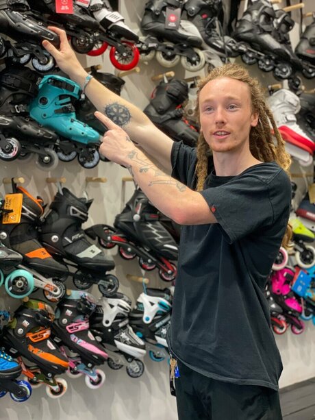 Stephen Johnstone Rollerblading SJR onlyfans star