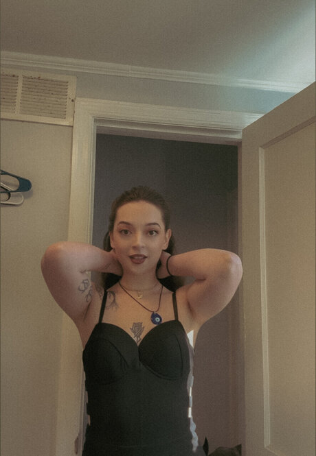 Venus Fox onlyfans ass