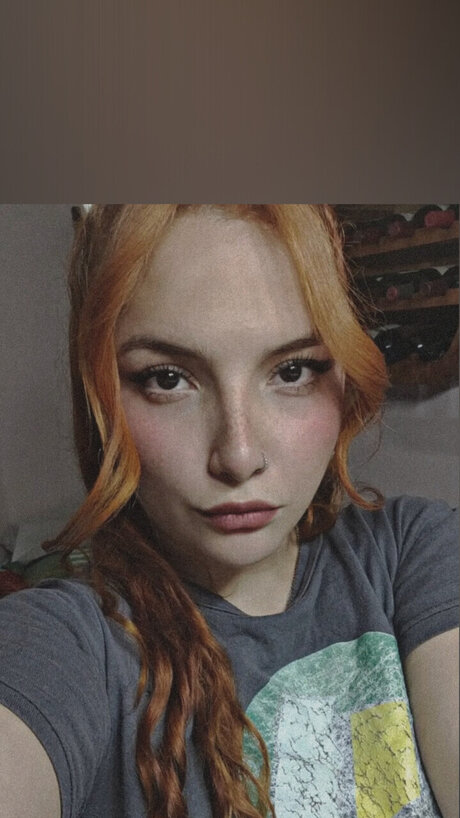 Miquita18 naked on onlyfans