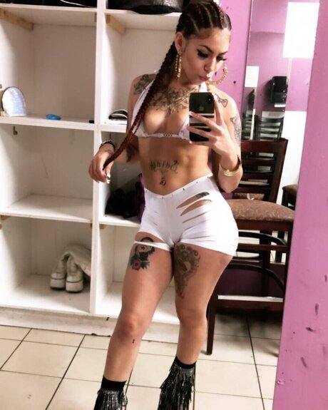 The Original A1Molly_ onlyfans naked pics