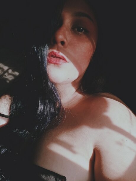 _Mellbruja_ free onlyfans