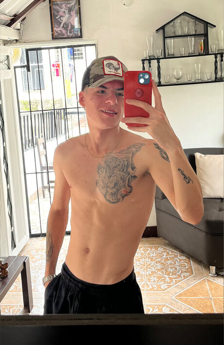 Jonathan G mez en onlyfans