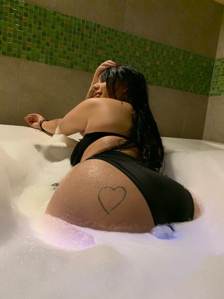 Monse vega leaked onlyfans pictures