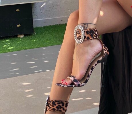 Annabella Amoruso onlyfans x