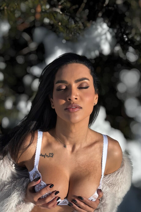 Cinderella Delvecchio onlyfans leak