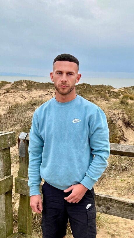 TC HUNG onlyfans porn free