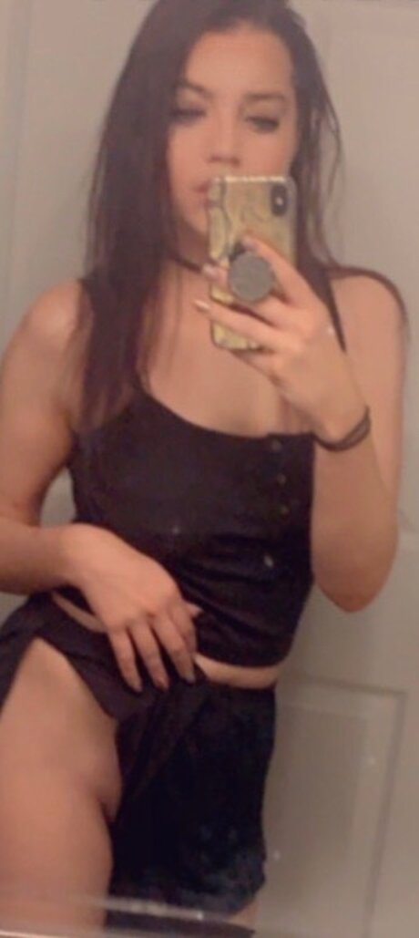 Kaysea Chevi strip onlyfans