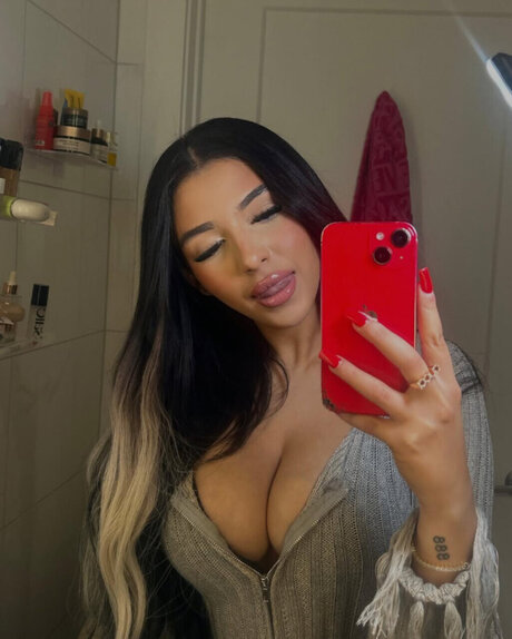 Lina Sara_ naked onlyfans leaks