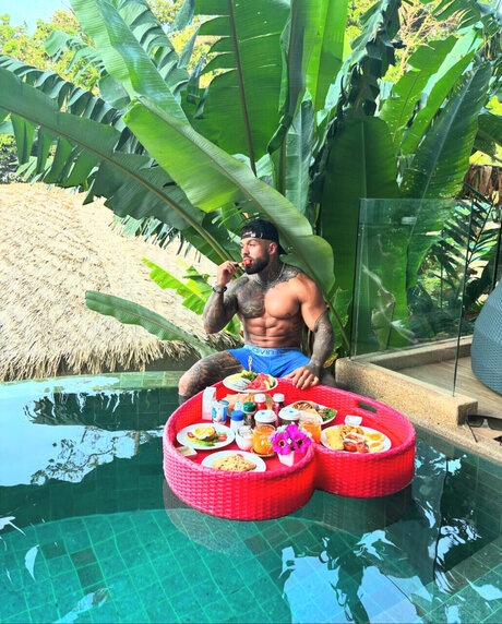 Deacz gone wild_ nude onlyfans