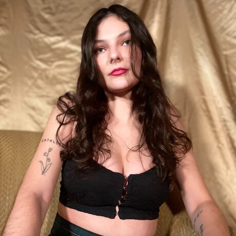 Bea Moore onlyfans leaked.