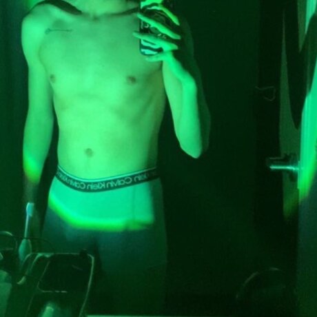 Gage Espinosa onlyfans leams