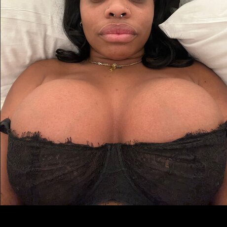 Fknnate onlyfans model photo