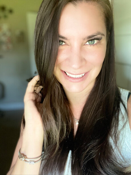 Housewife290_ onlyfans nude pics