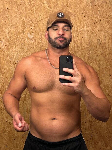ARABE GUTO FERRAZ 160k X nude onlyfans leaks