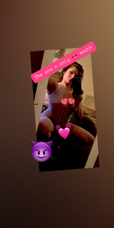 Sexy Reina Naughty Jewish princess nudes onlyfans leaks