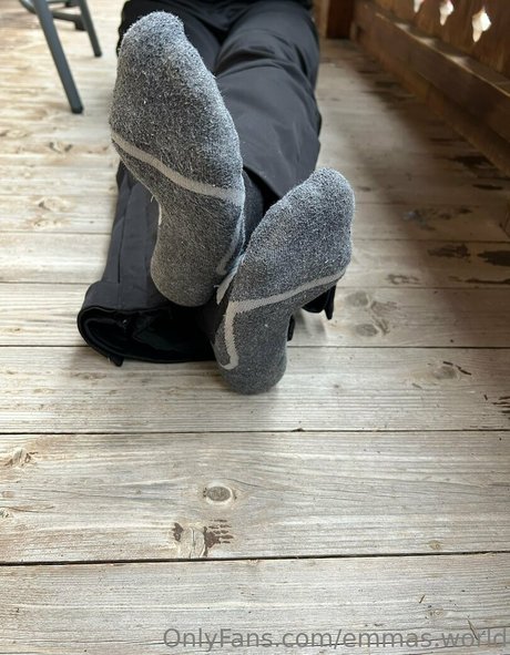 emmas world leaked nude onlyfans