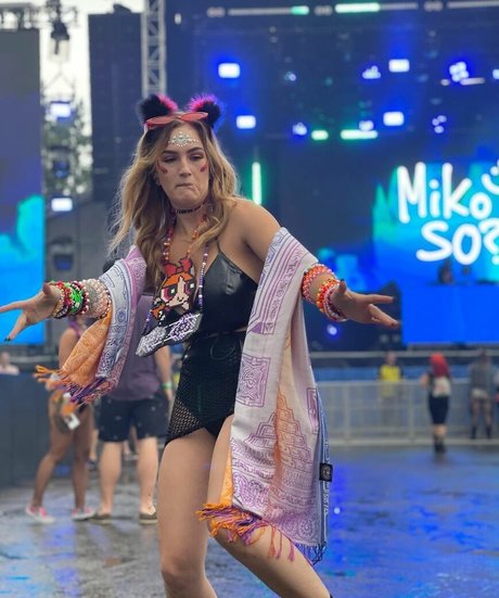 Chloe Moniz onlyfans nude