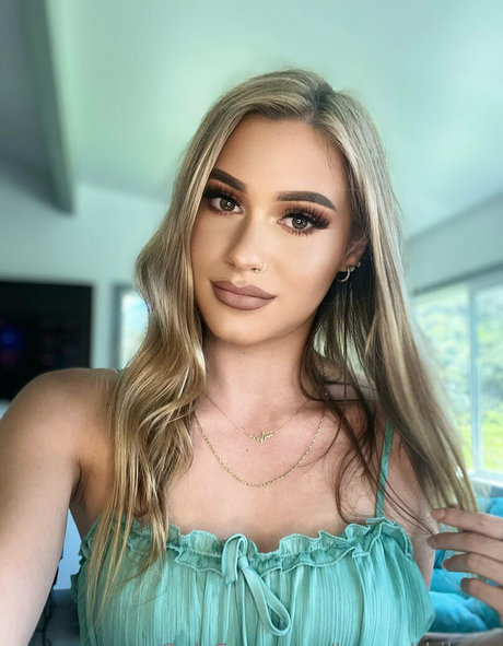 hannahhikess only fans photos