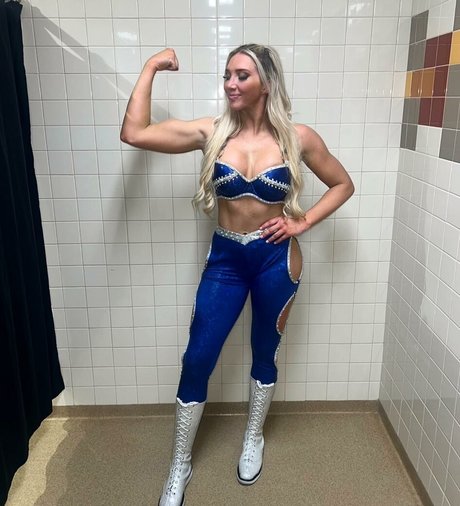 Sarah Baer onlyfans lesk