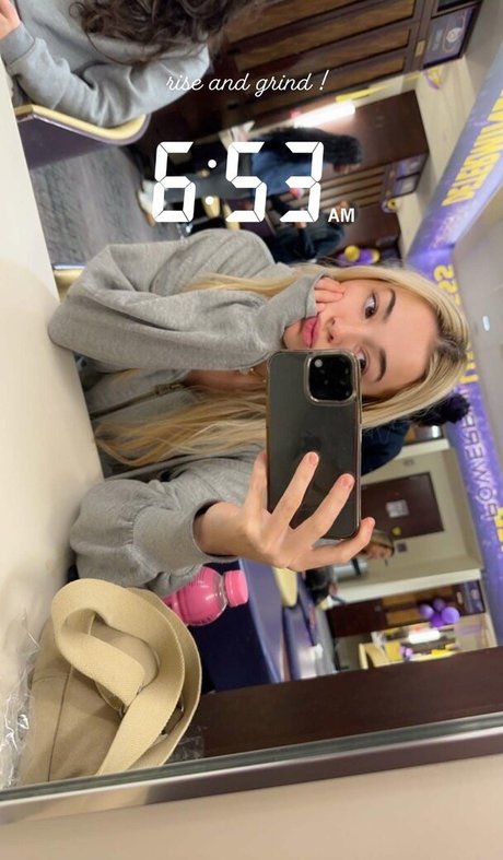 Livvy Dunne onlyfans sex leak