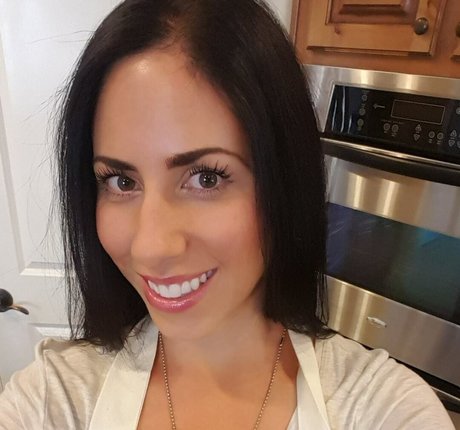 Theresa Lynn Coulter onlyfans nude pics