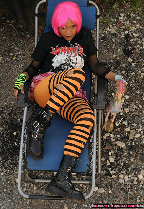 mynxalexandria onlyfans picture