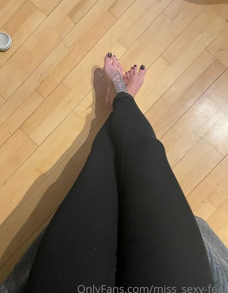 miss sexy feet only fans leaks