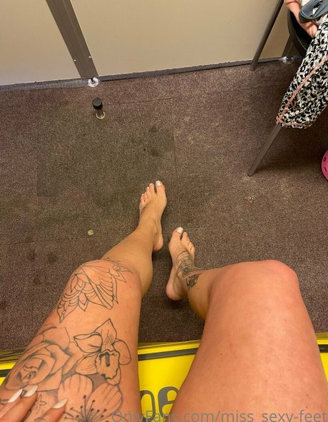 miss sexy feet onlyfans joi